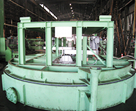 Pit-type carburizing furnace